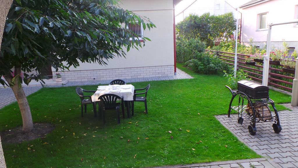U Viktora Guest House Brześć Zewnętrze zdjęcie