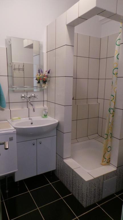 U Viktora Guest House Brześć Zewnętrze zdjęcie